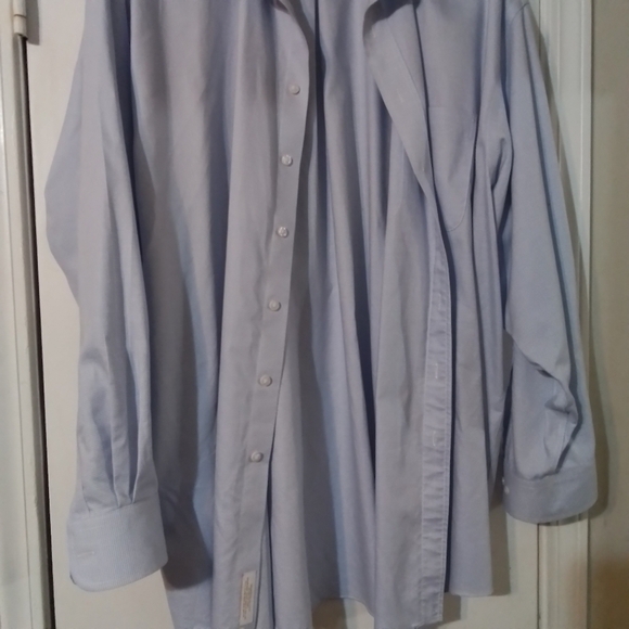 Button-down shirt - Picture 4 of 5